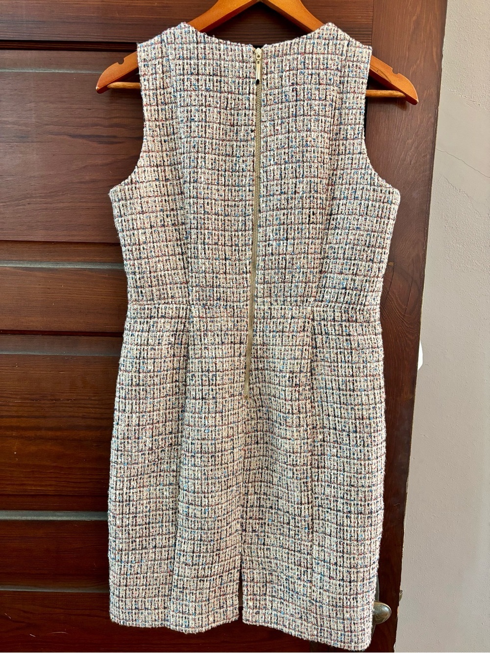 NWT White House Black Market Tweed Sheath Dress Size 6P - Picture 7 of 11